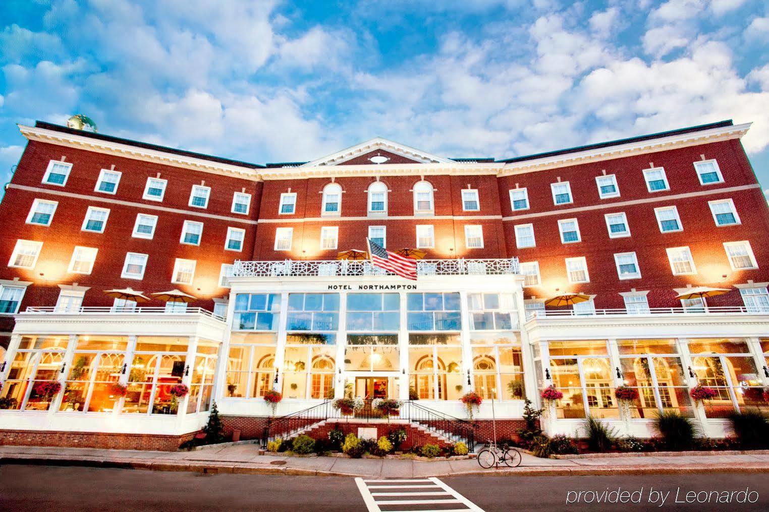 The Hotel Northampton Kültér fotó